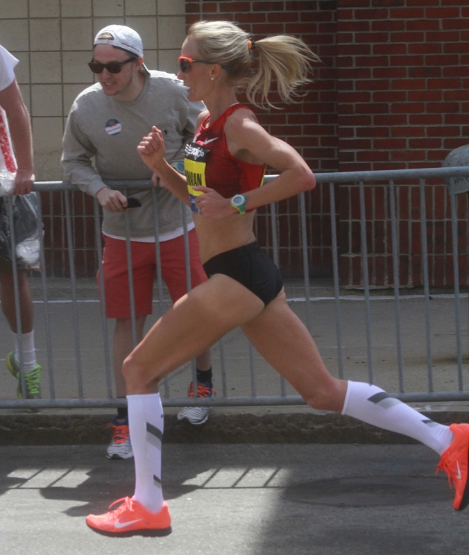 boston marathon april 21 beacon street elite runners shalane flanagan 3