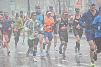 boston marathon april 16 2018 big group