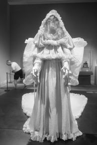 new york city metropolitan museum of art heavenly bodies exhibit 16